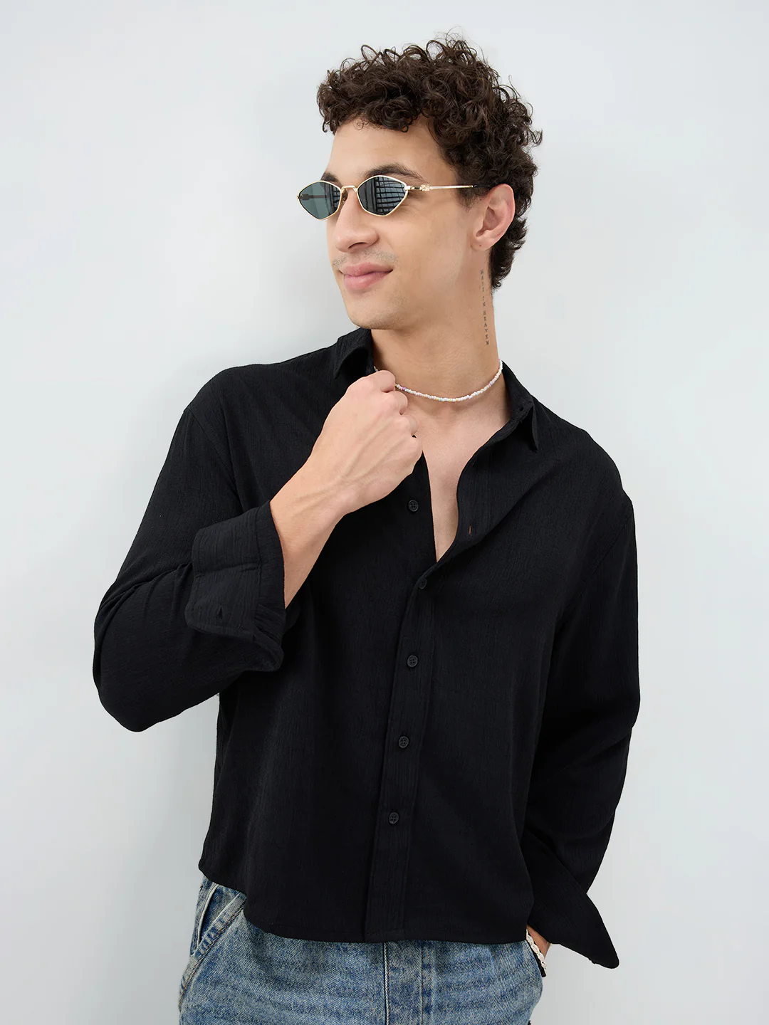 Classic Black Slub Textured Fine Weave Boxy Fit Crop Shirt - Image 4