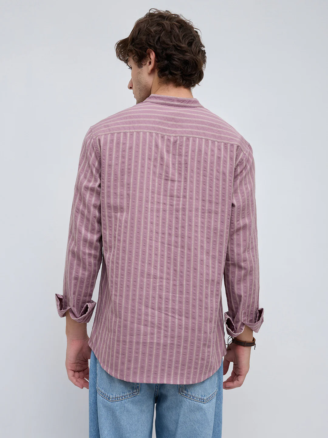 Luxe Raspberry Glace Motif Contrast Seersucker Embroidered Kurta - Image 7